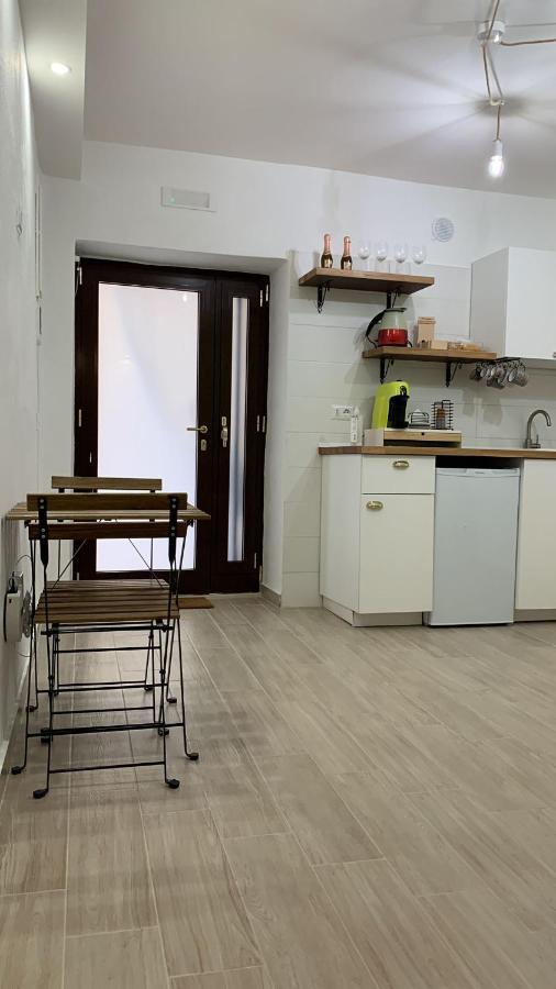 La Pelliccia Apartment บารี ภายนอก รูปภาพ